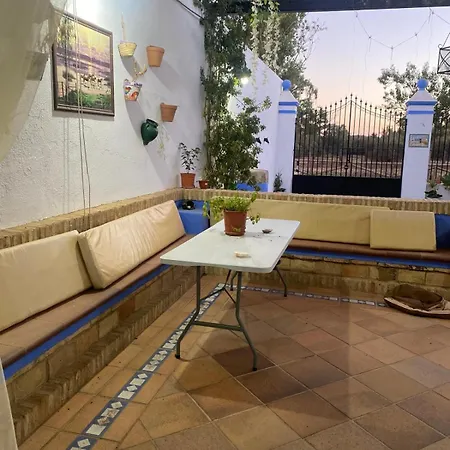 Casa En ホームステイ エル・ロシオ